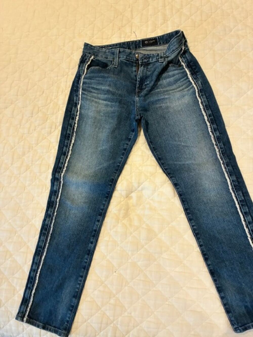 AG Adriano Goldschmied Ex-Boyfriend Jeans 26 Frayed Side Seam